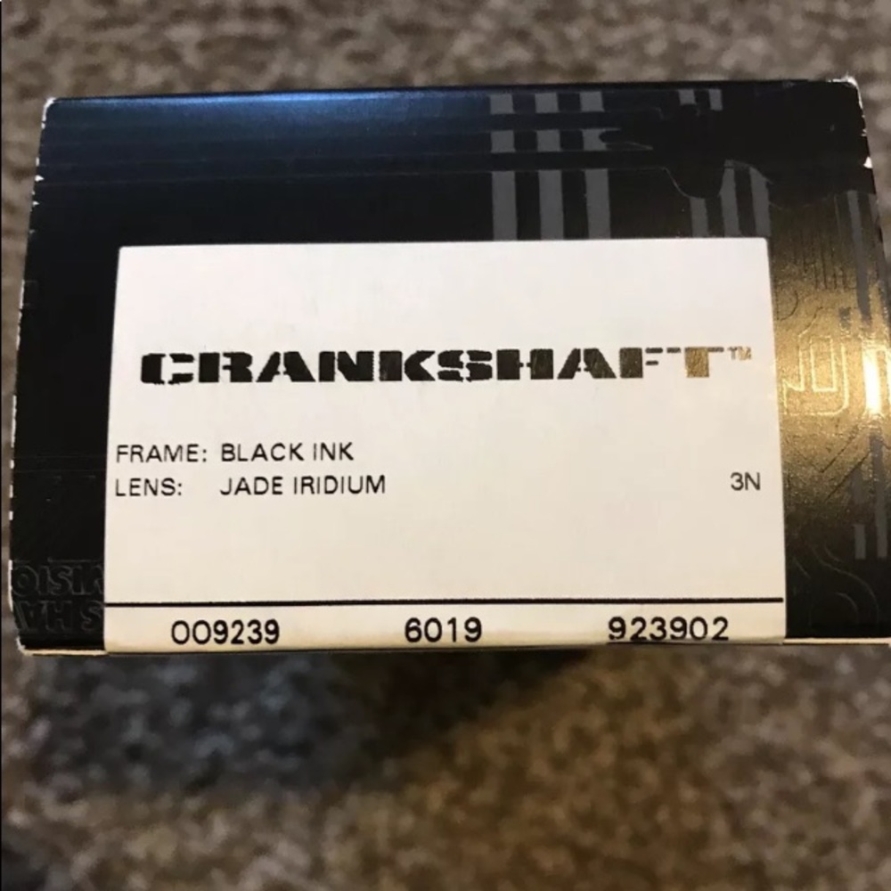 Oakley Crankshaft Sunglasses - Picture 6 of 7